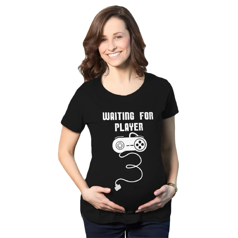 Casual shorts for summer outfits-Waiting For Player 3 Maternity T Shirt