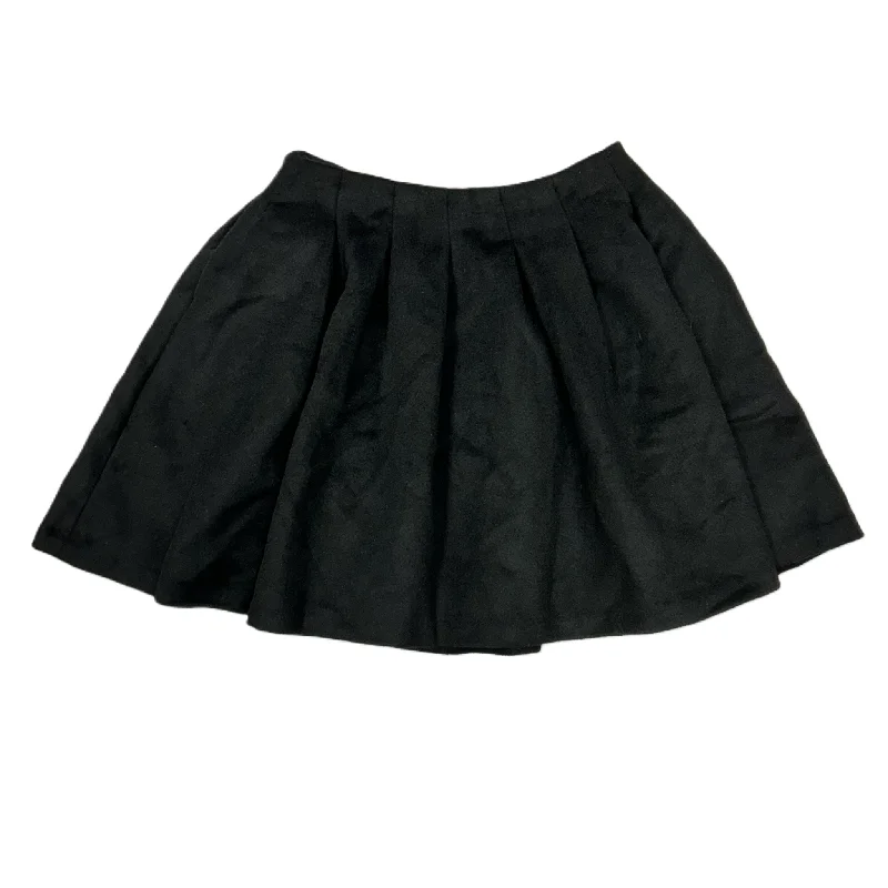 Designer cocktail dresses for events-Skirt Mini & Short By See The Unseen In Black, Size: S